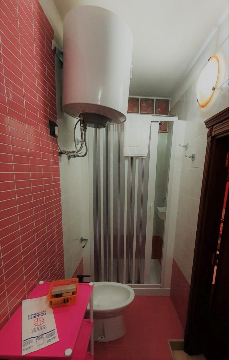 B&B Eraclio Suite บาร์เลตตา ภายนอก รูปภาพ