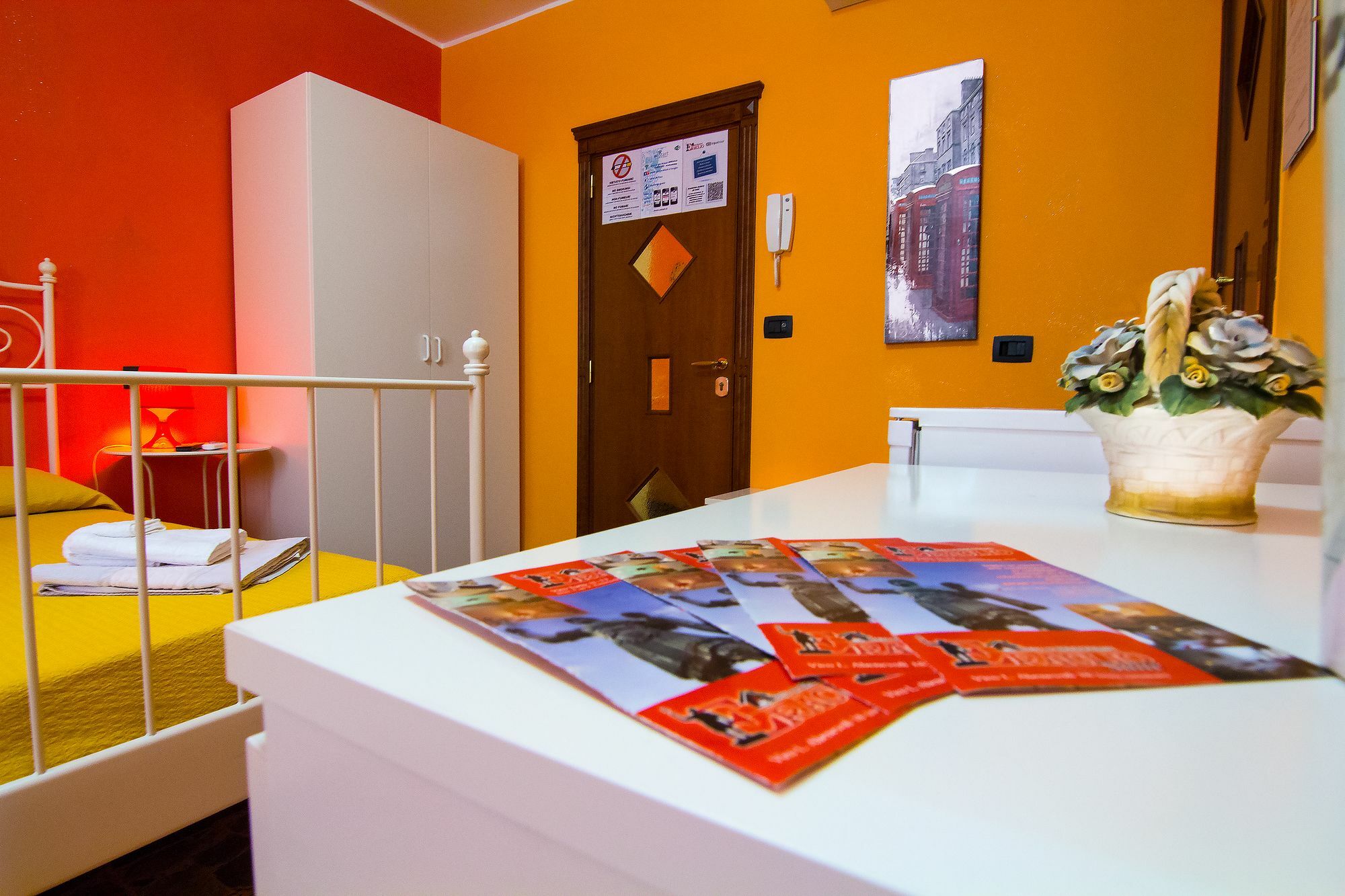 B&B Eraclio Suite บาร์เลตตา ภายนอก รูปภาพ