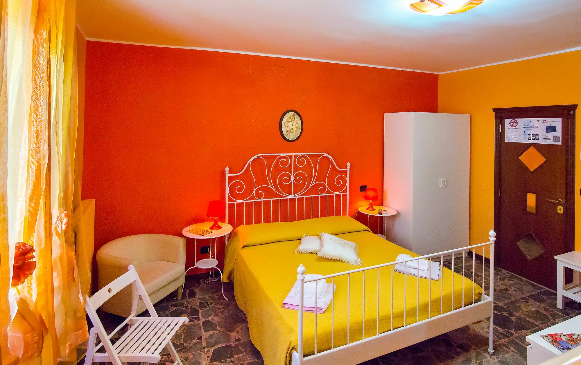 B&B Eraclio Suite บาร์เลตตา ภายนอก รูปภาพ